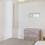 Amazing In Apartmán Hauteville-sur-Mer