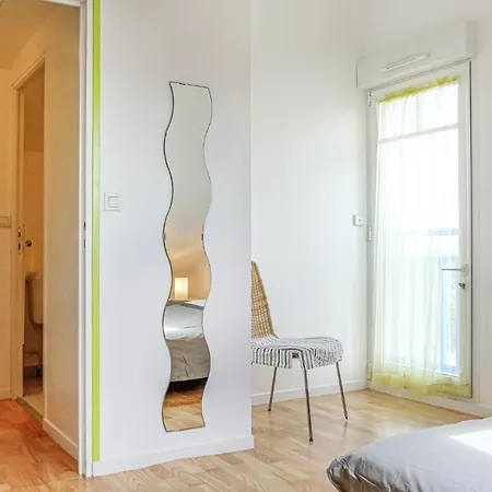 Amazing In Apartment Hauteville-sur-Mer